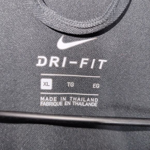 Nike Sweatshirt Full Zip Women Size XL Long Sleeve Epic Knit Jacket Gray CN9520 - Picture 3 of 10